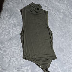Forever 21 Green Sleeveless Bodysuit.